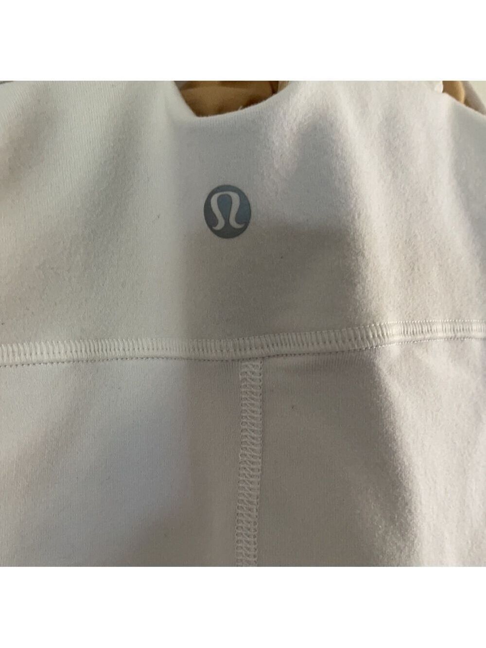 Lululemon tank top 🥰🥰 - Picture 3 of 3
